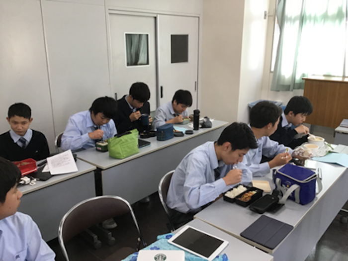 総合的な学習の時間「弁当の日」