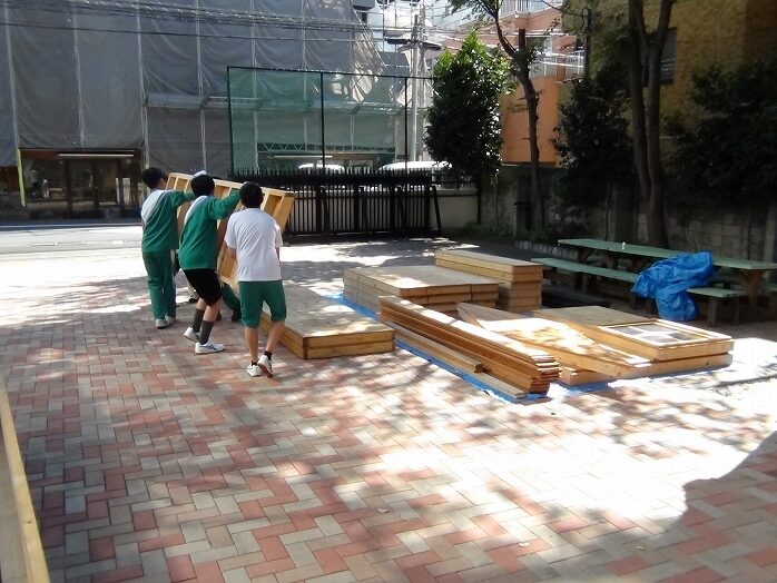 総合的な学習の時間「家づくり」(中学3年生)