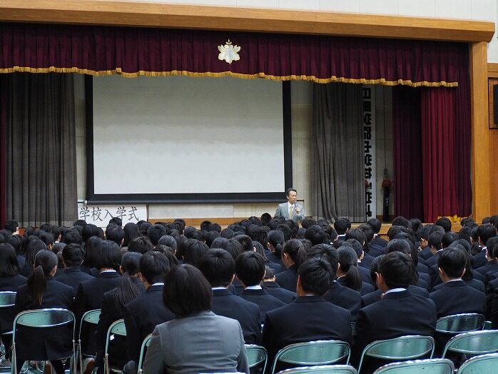 新入生オリエンテーションの様子