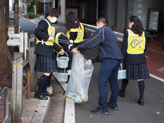 地域環境美化活動の様子