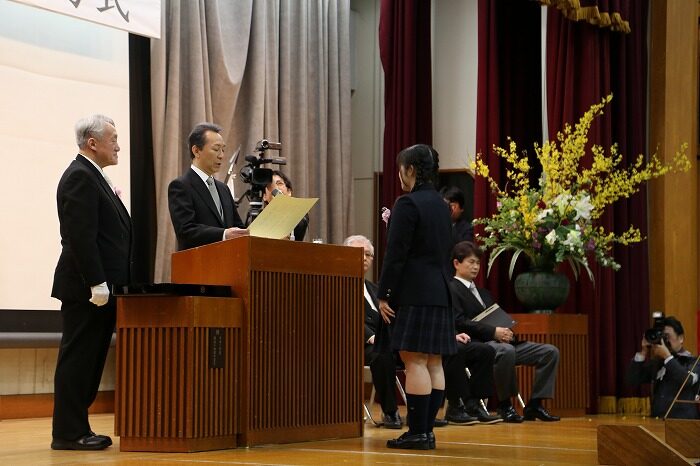 卒業証書授与式の様子