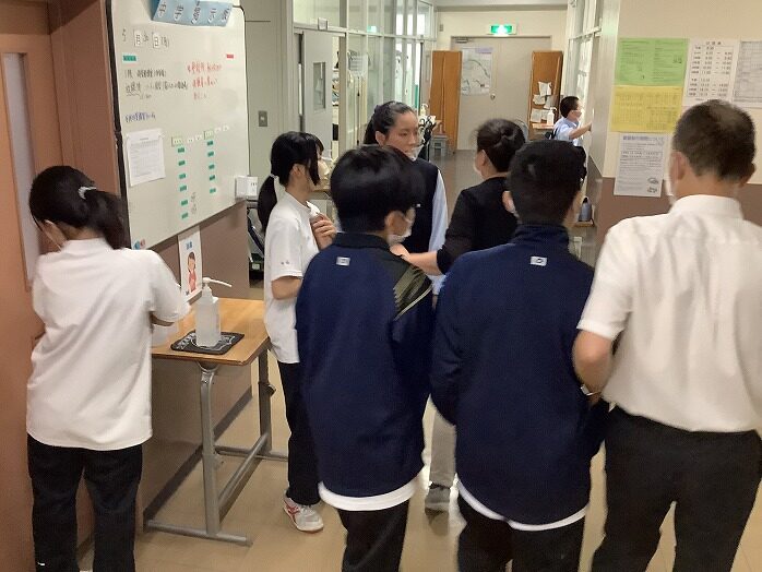 学校生活２か月　元気で前向きな新入生