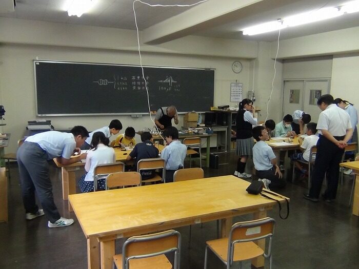 小学生対象体験授業