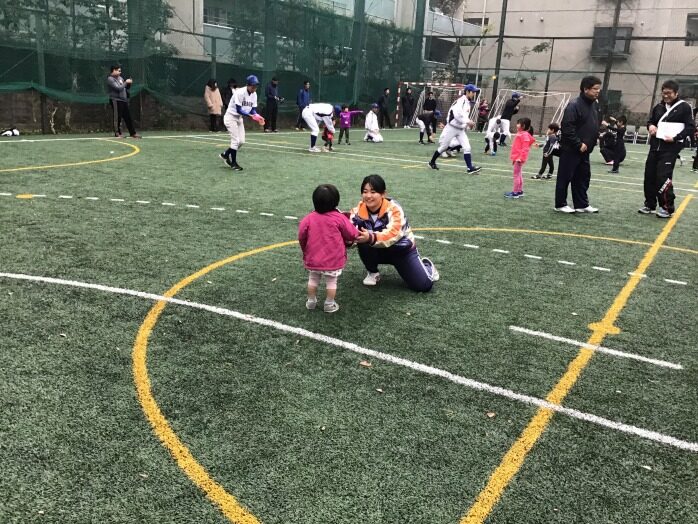 東京都高等学校野球連盟主催「子ども向けティーボール教室」開催