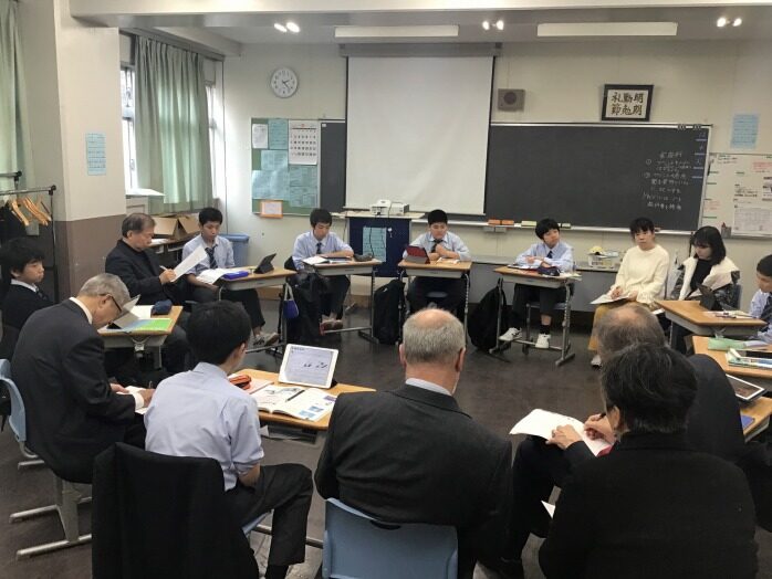 授業視察・意見交換会　国内外大学教授来校