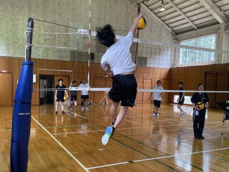2025男子バレー部03