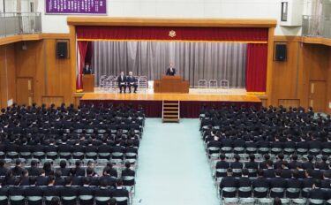 令和７年度　始業式