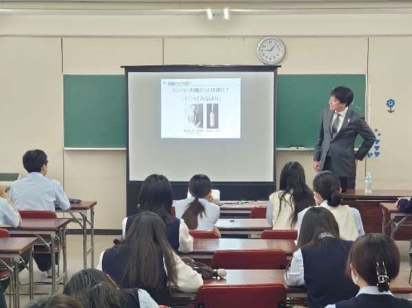 令和７年度キャリアゼミ「サントリー 社会人講演会」「中央大学 出張講義 」