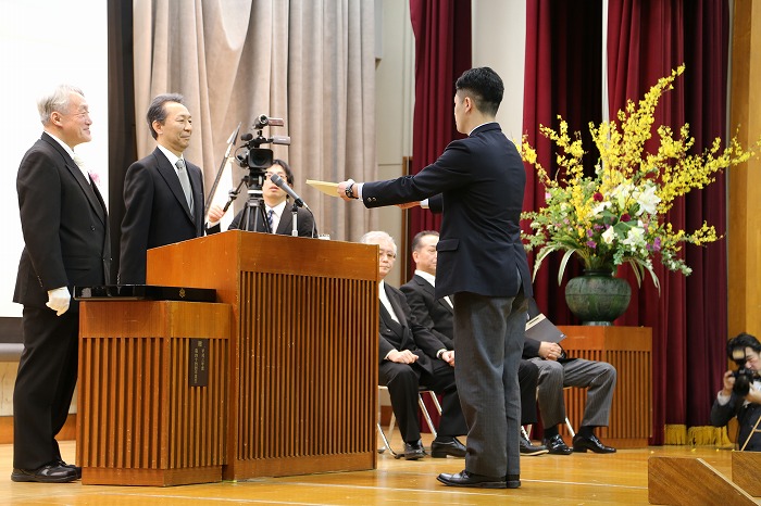 j_graduation_ceremony2020_07