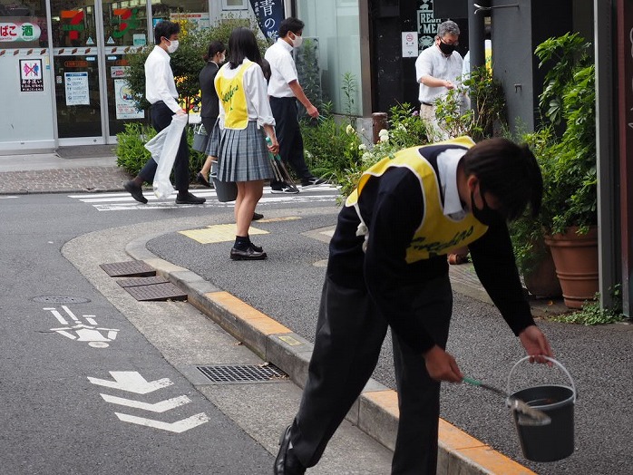 community_cleaning_1