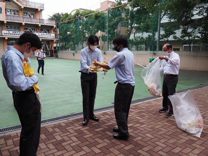 community_cleaning_6